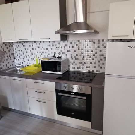 Apartmani Neno Сен Стая снимка